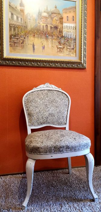 Продавам ретро стол в стил „LOUIS XV“ (Рококо)