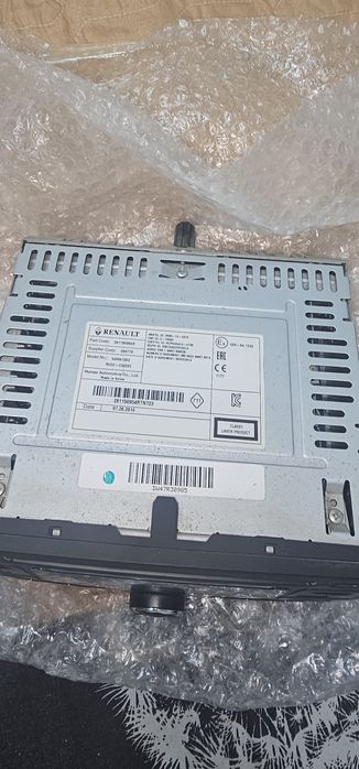 Магнитола оригинал для дастер