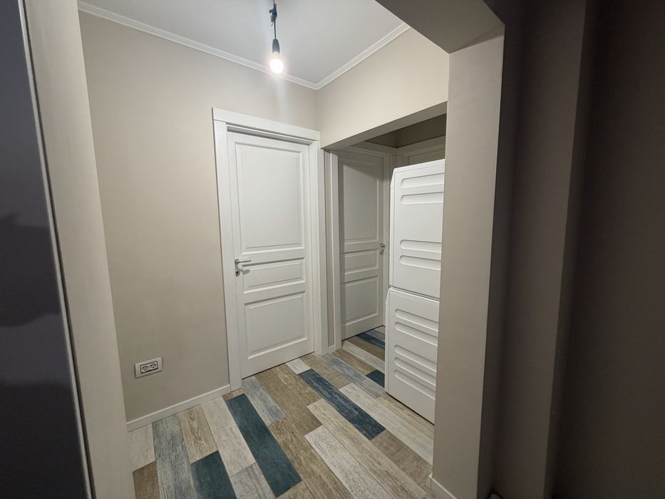 Vand apartament 3 camere strada Nasaud