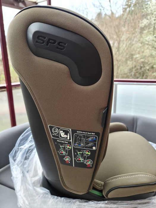 Детско ново столче за кола за деца от 4 до 12 год. Discover i-Size