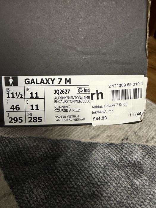 Продается Adidas кроссовки, original 100%