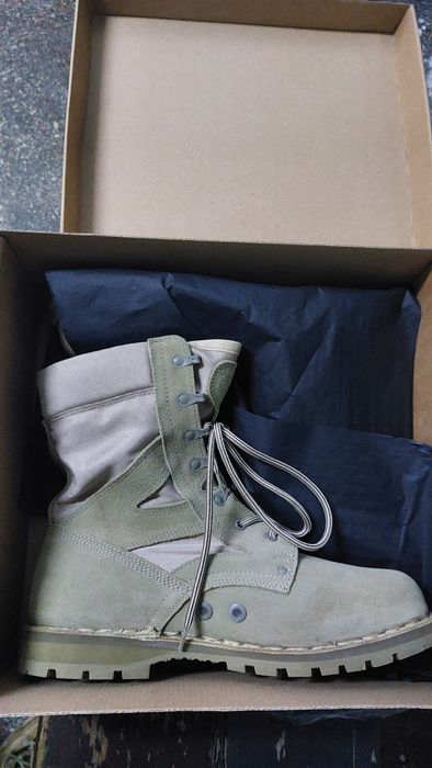 Bocanci combat de vara