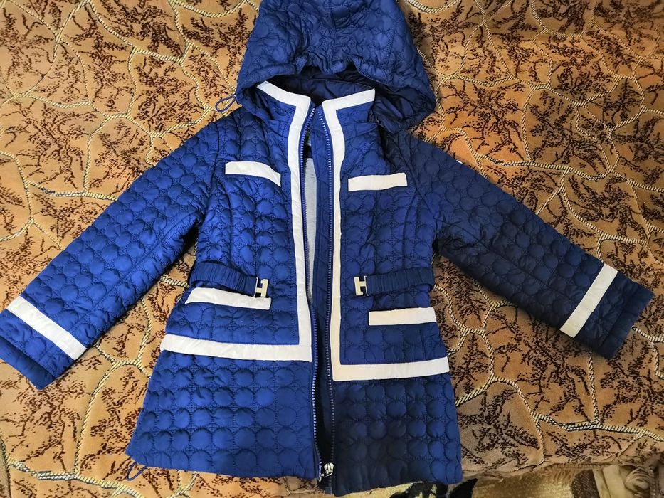 Куртка 5-6 лет