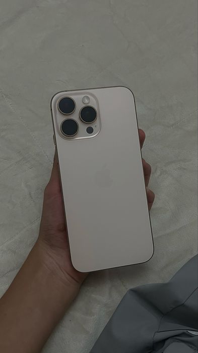 IPHONE 16 PROMAX хорошем сост