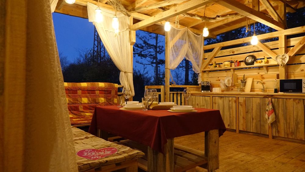 Продавам каравани на морето