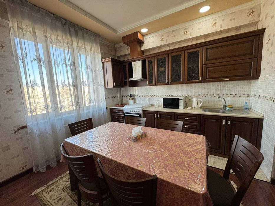 ПОСУТОЧНО Сдается 3-х Комнатная Квартира в Районе ТАШКЕНТ СИТИ