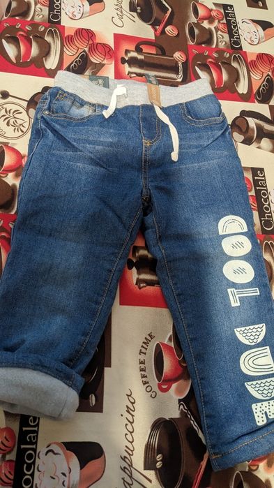 Детски дрехи рр98(ризи с дълъг ръкав(елече),ватирани дънки,ромпър пижа