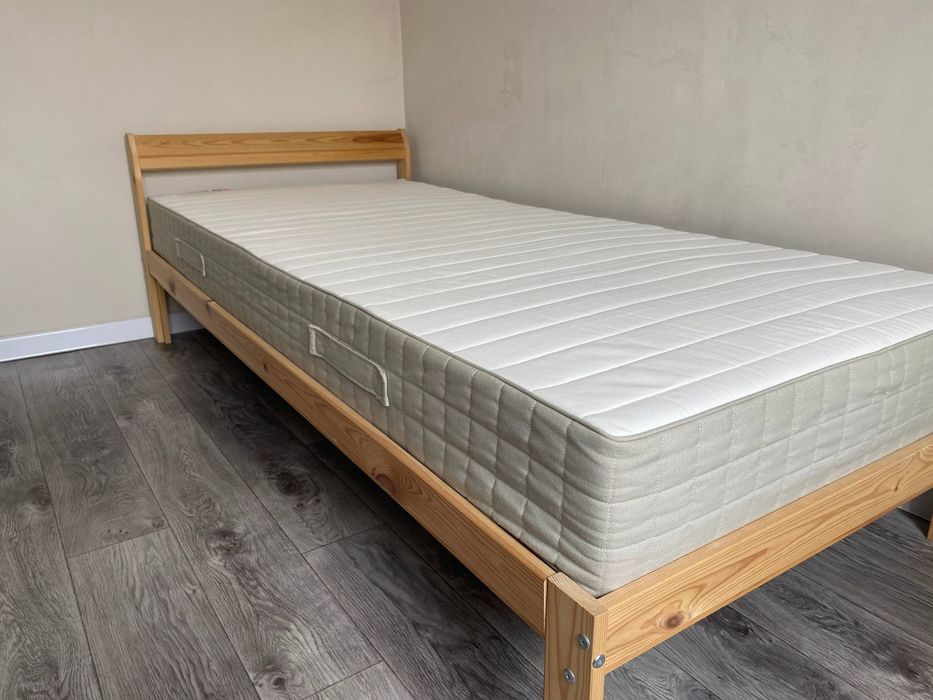 IKEA Кровать + матрас