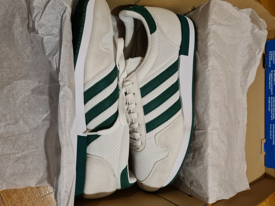 Маратонки Adidas номер 45