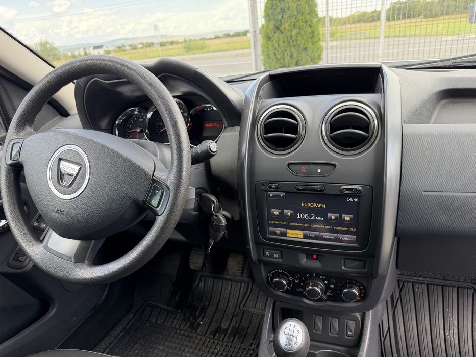 Dacia Duster 4x2 2014 Navi Garantie Rate