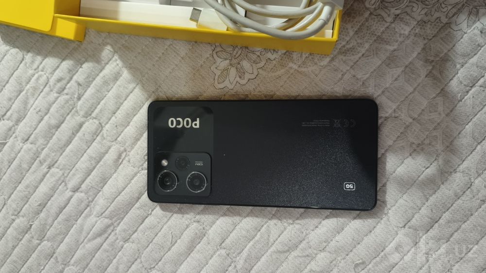 Продается смартфон Poco x5 pro 5G