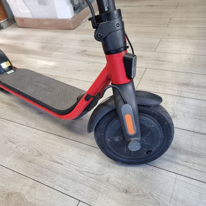 Amanet F 28: Trotineta electrica Ninebot D38E