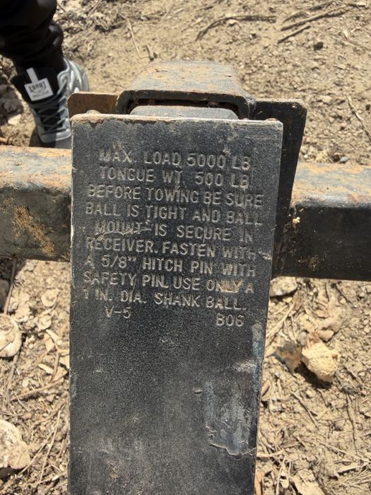 Продам фаркоп на делику