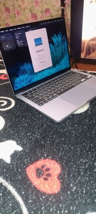 MacBook Air m4 256г