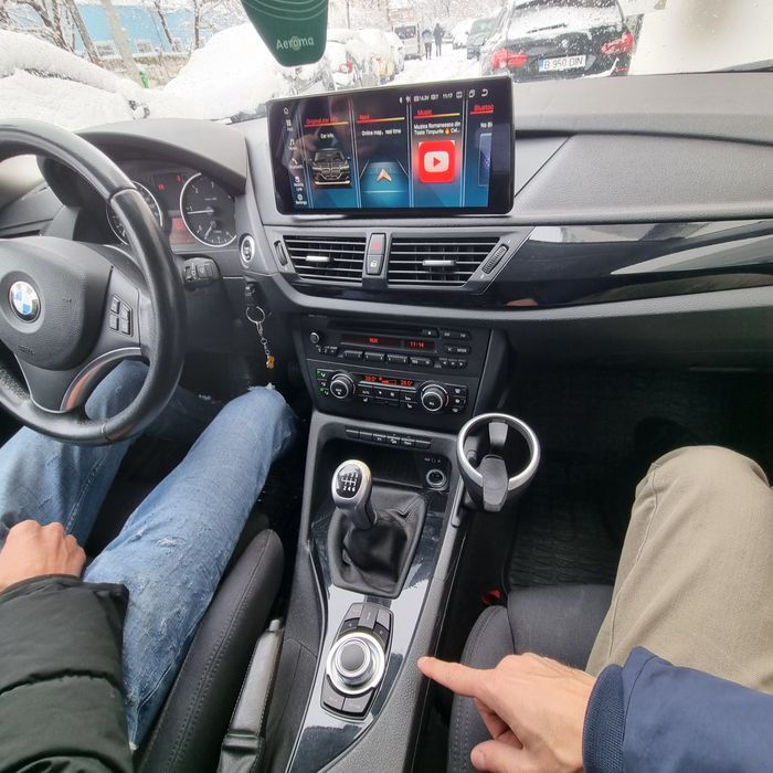 Navigatie android BMW X1 Carplay Waze YouTube GPS BT