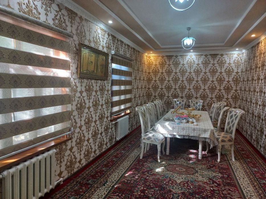 Yashnobod tumani panelniyda 4 sotix xovli srochno sotiladi