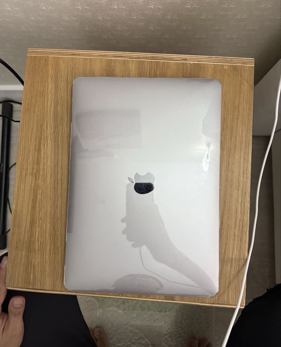 Macbook pro 13 apple