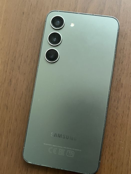 Продам Samsung Galaxy S23