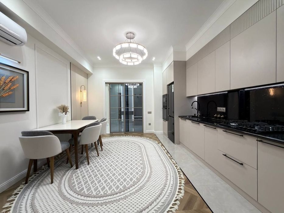 Продается  квартира  жк Дрим Хаус