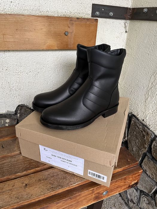 Полицейски боти 42