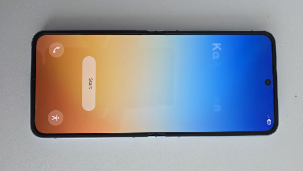 Vand Samsung Galaxy Z Flip 6 - 12GB - 256GB