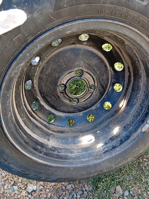 Диски с шинами 185/65 R15