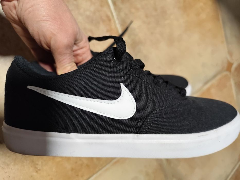 Nike SB спортни обувки