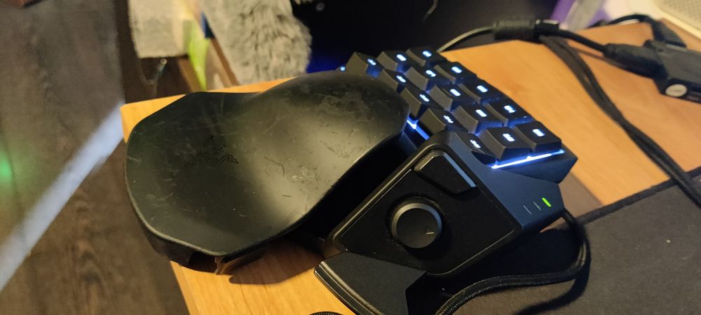 Tartarus croma tastatura