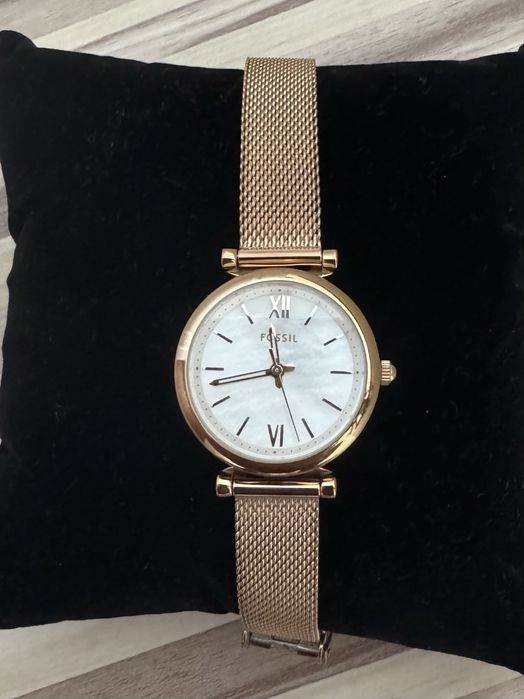 оригинални дамски часовници Fossil