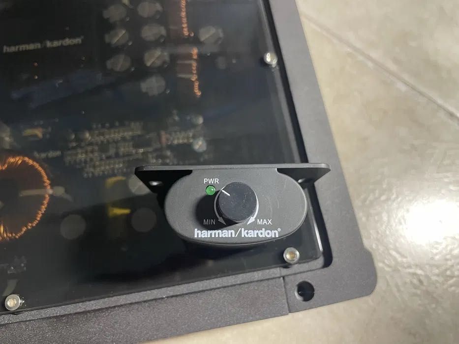 Усилвател Harman Kardon CA1500M