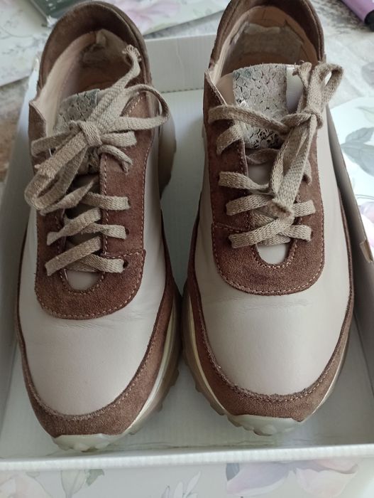 Дамски маратонки