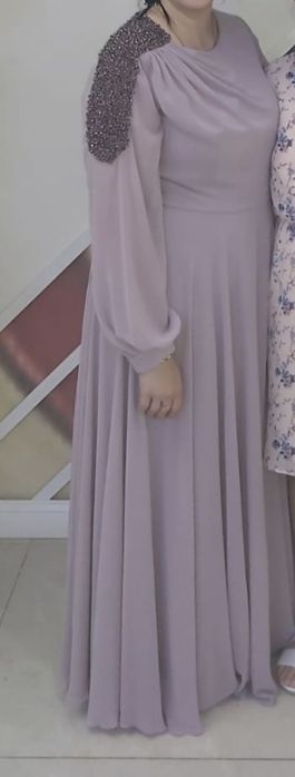 Вечернее нарядное платье