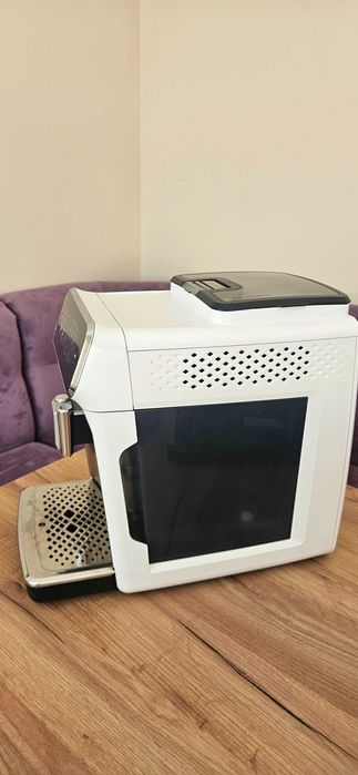 Кафеавтомат PHILIPS LatteGO EP3343/70 SilentBrew