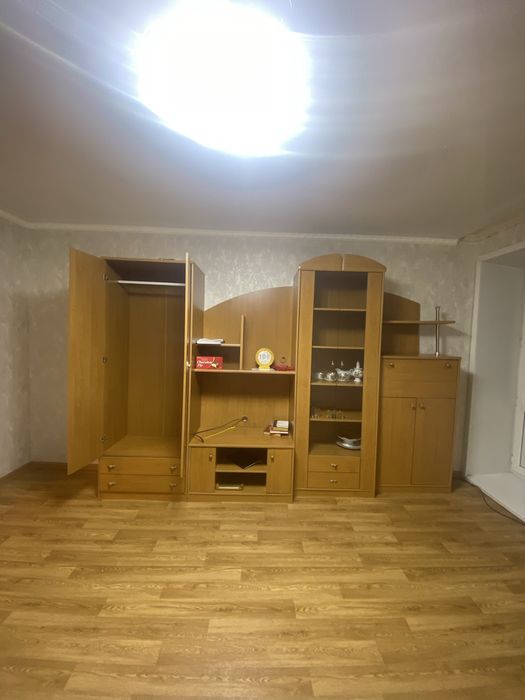 Продам стенку срочно