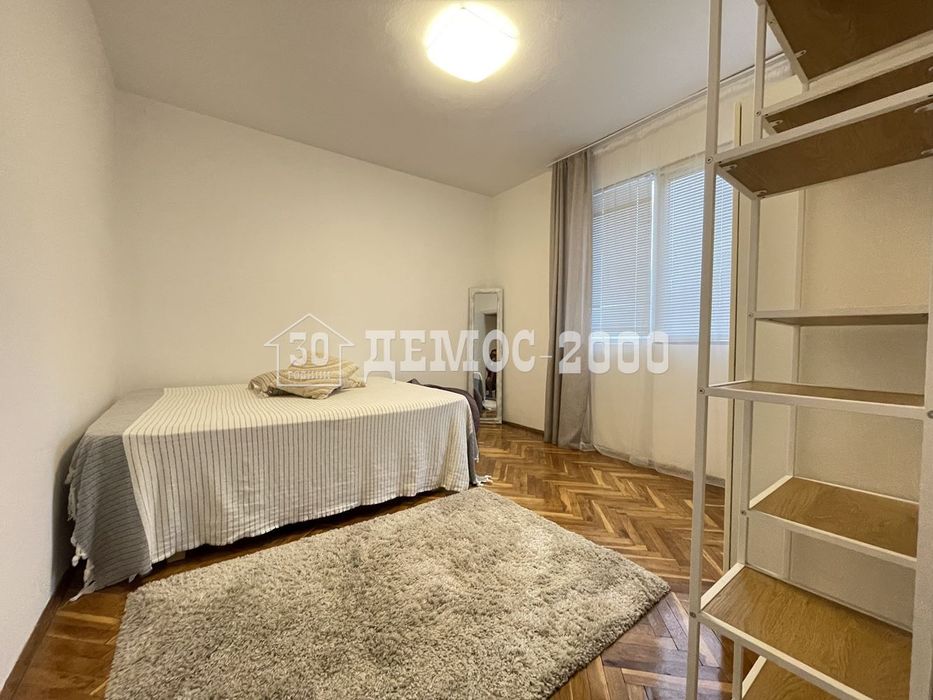 Дава се под наем Тристаен апартамент в Варна, Победа - 65 кв.м за 510 € - Снимка #7