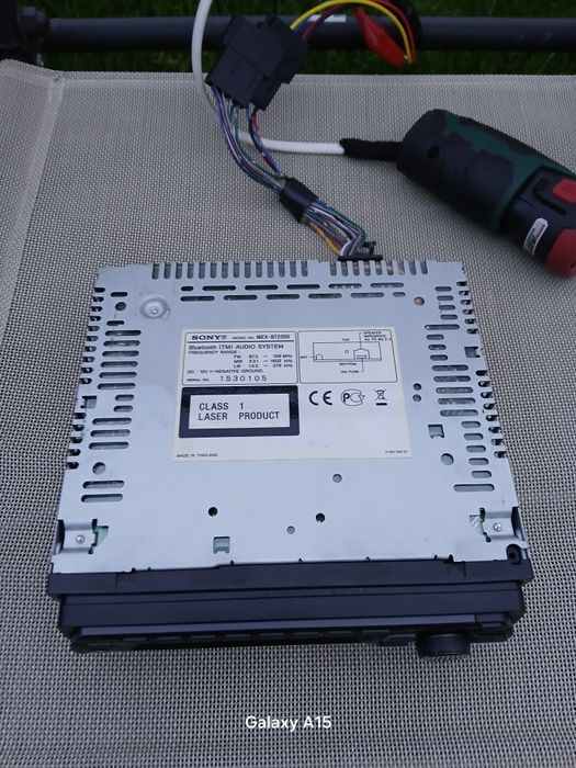 Radio mp3 cd  casetofon bluetooth SONY mex bt 2500 4 x 52W ( audi dacia opel ford seat skoda vw )