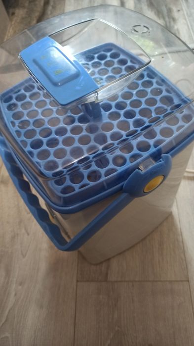 Aparat Sterilizat biberoane