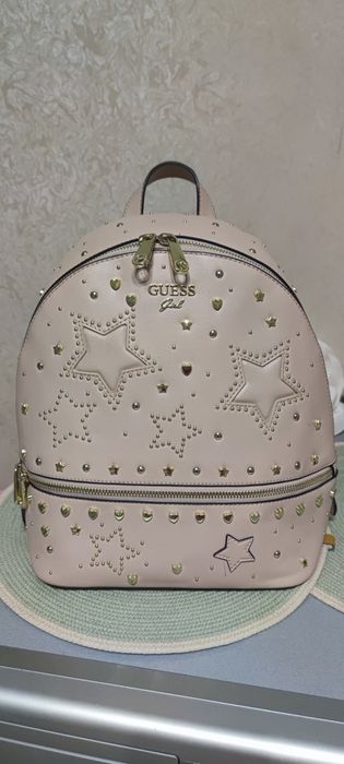Рюкзак Guess, Италия.