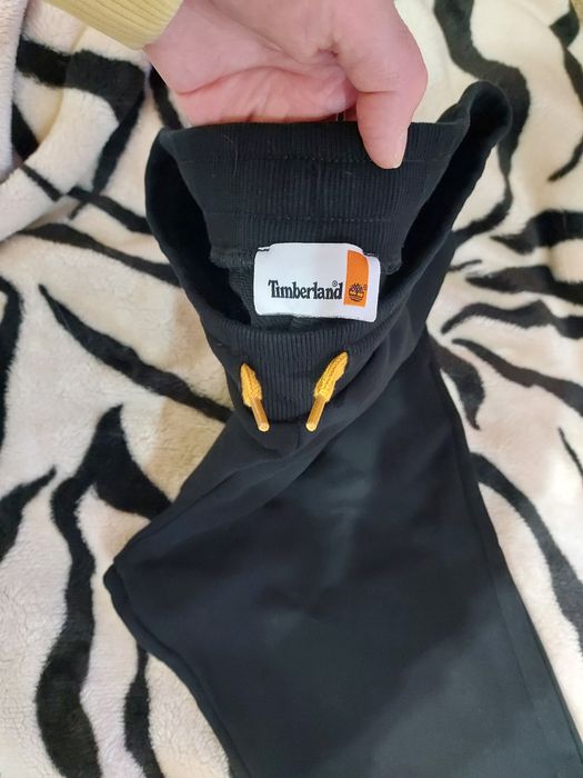 Originali pantaloni trening