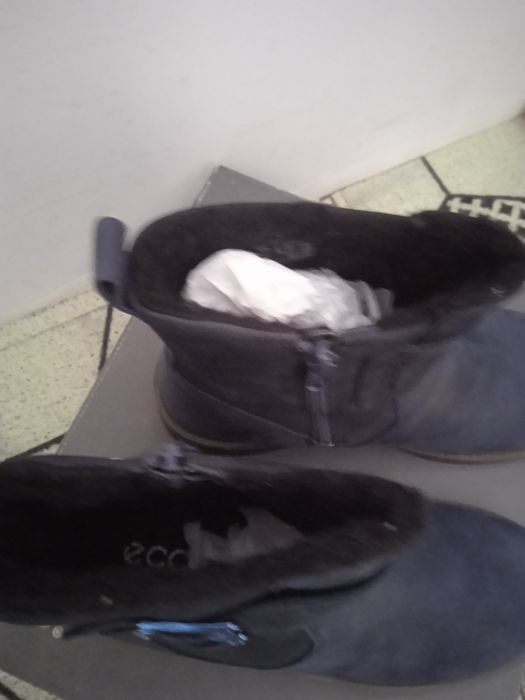 Продам полусапожки детские