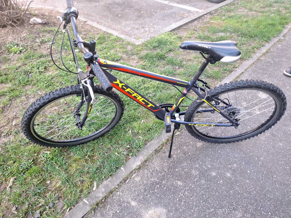 Bicicleta  24 inchi