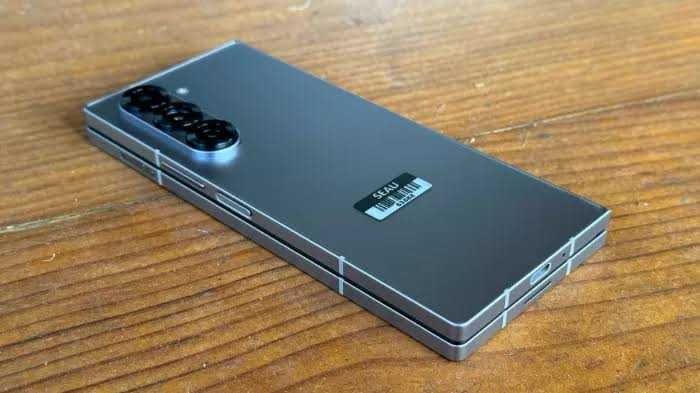 Z fold 6 512 ideal srochni