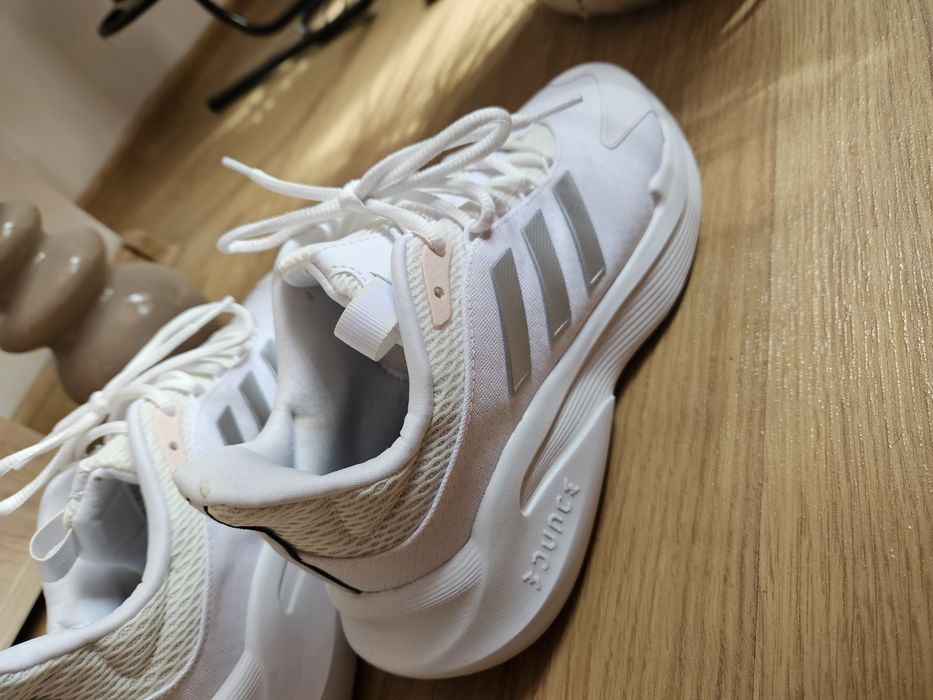 Маратонки Adidas AlphaEdge+