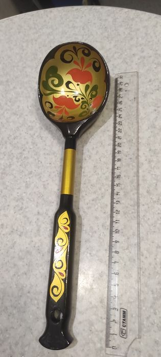 Продам поварешку деревянную