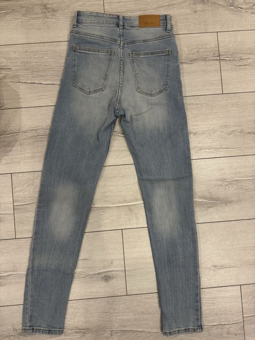 Дънки с висока талия