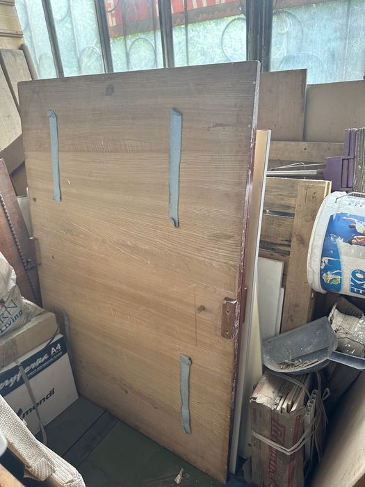 Продам шкафы ( сервант)