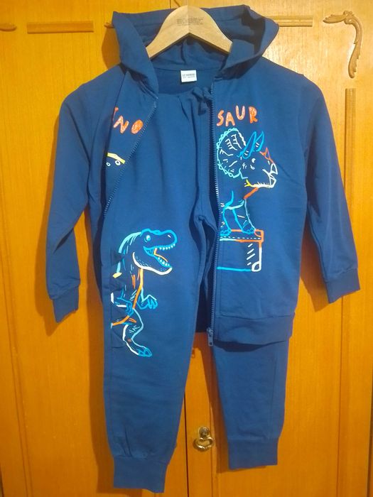 Детски анцунг дино
