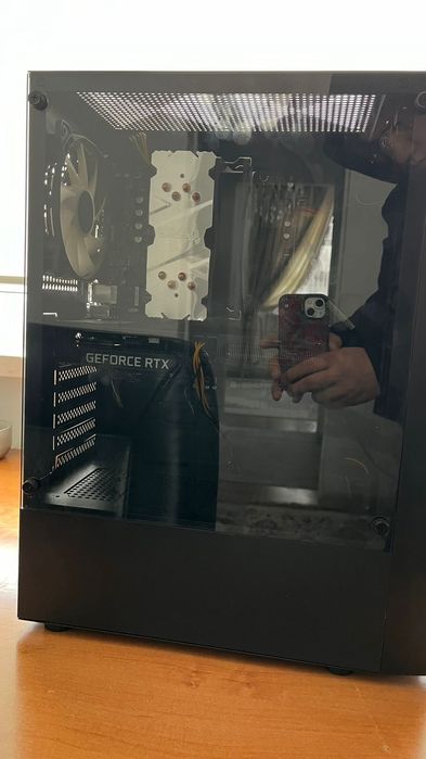 Компьютерных профессор