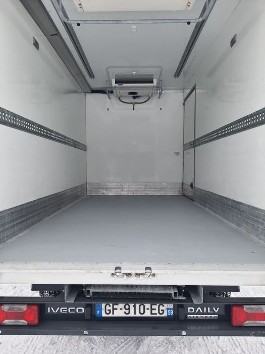 Iveco 50c18 , frigorifica,8 eeuropaleti -20+20