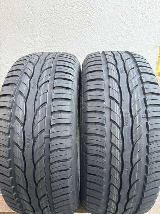 Автомобилни гуми 215 55 16 Sava